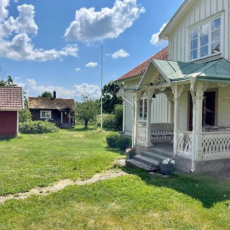 Backgardens Timmerstuga Falköping Εξωτερικό φωτογραφία